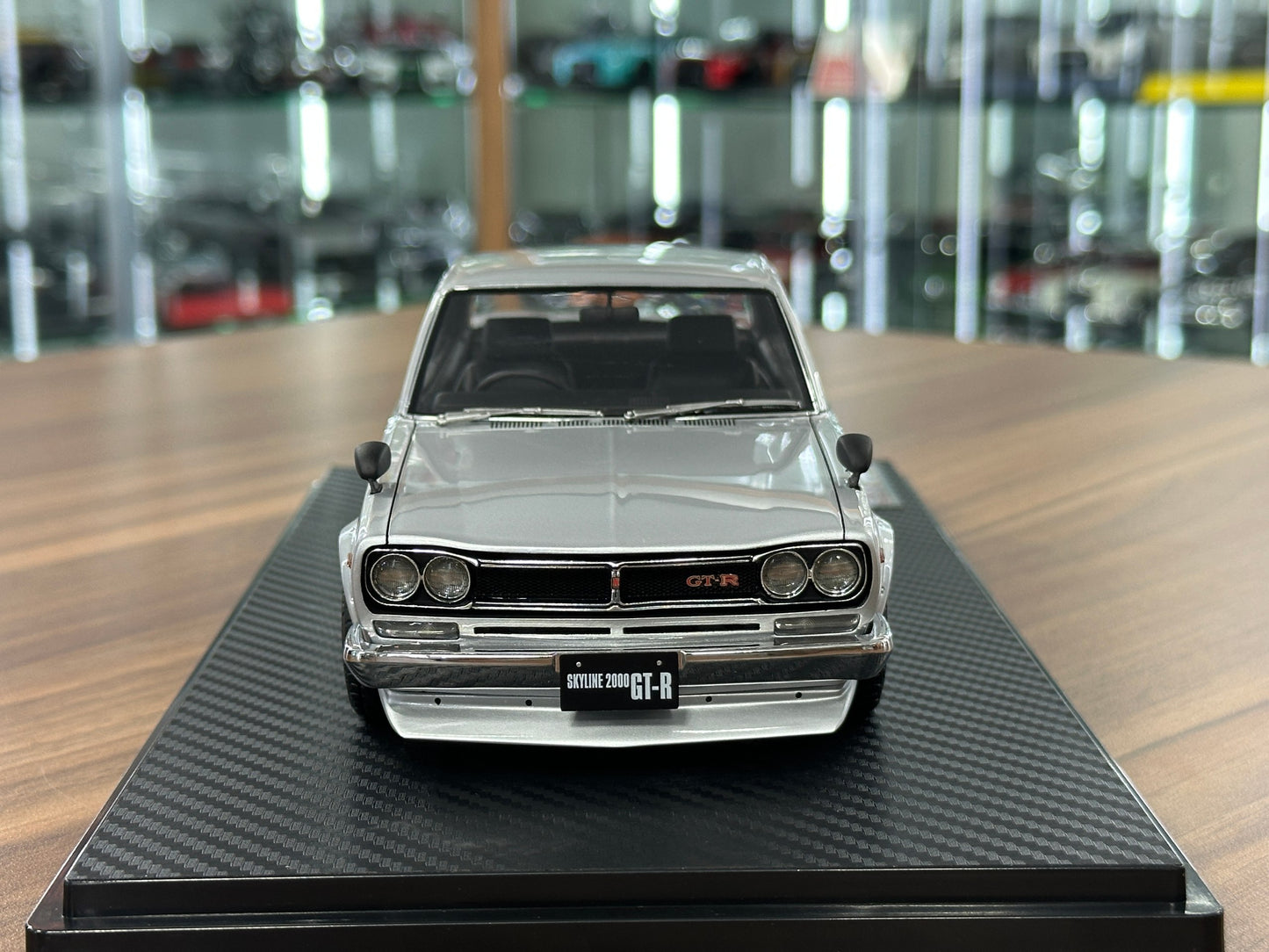 1/18 Resin Ignition Model Nissan Skyline 2000 GT-R KPGC10 – Silver