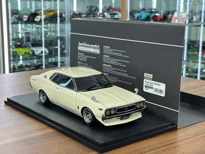 1/18 Resin Ignition Model Nissan Laurel 2000 SGX C130 – White