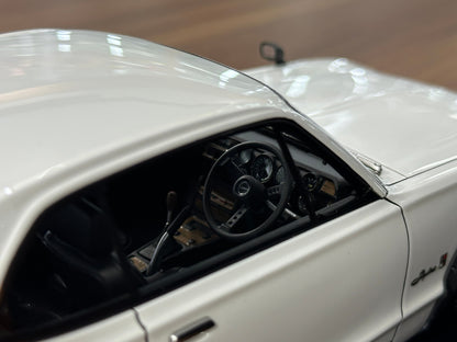 1/18 Resin Model Nissan Skyline 2000 GT-R KPGC10 White