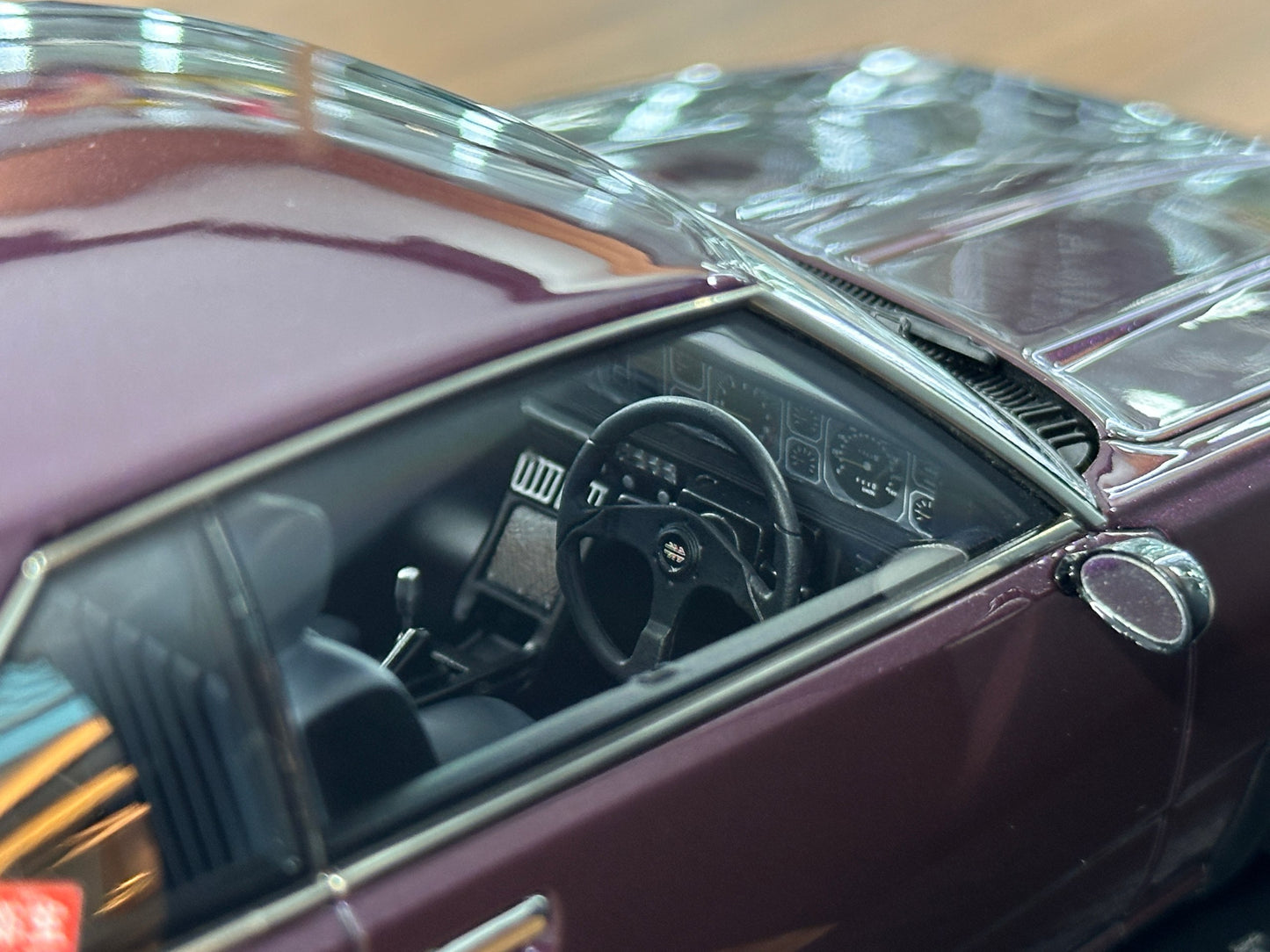 1/18 Resin Ignition Model Nissan Skyline 2000 GT-ES C210 – Purple