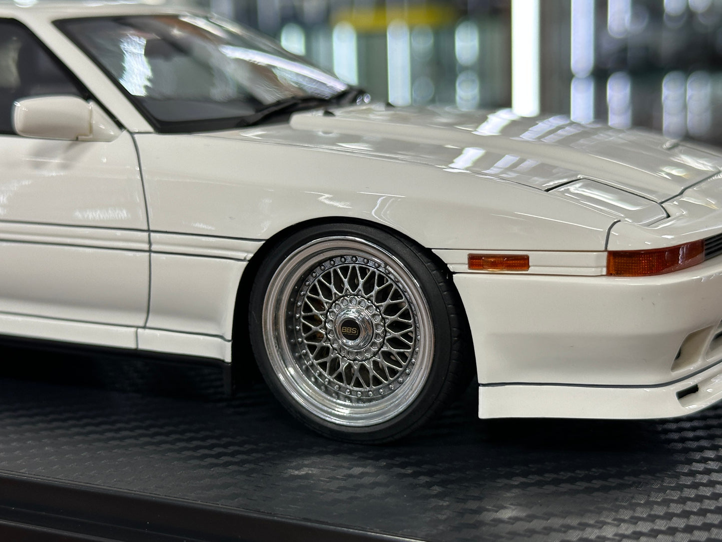 1/18 Resin Ignition Model Toyota Supra 3.0 GT LIMITED MA70 – White