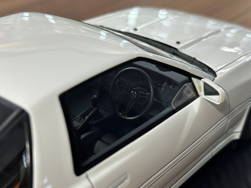 1/18 Resin Ignition Model Toyota Supra 3.0 GT LIMITED MA70 – White