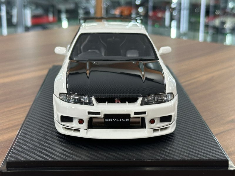 Nissan Skyline GT-R BCN R33 White 1/18 Resin Model – dturman.com