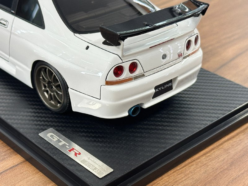 1/18 Resin Ignition Model Nissan Skyline GT-R BCN R33 – White