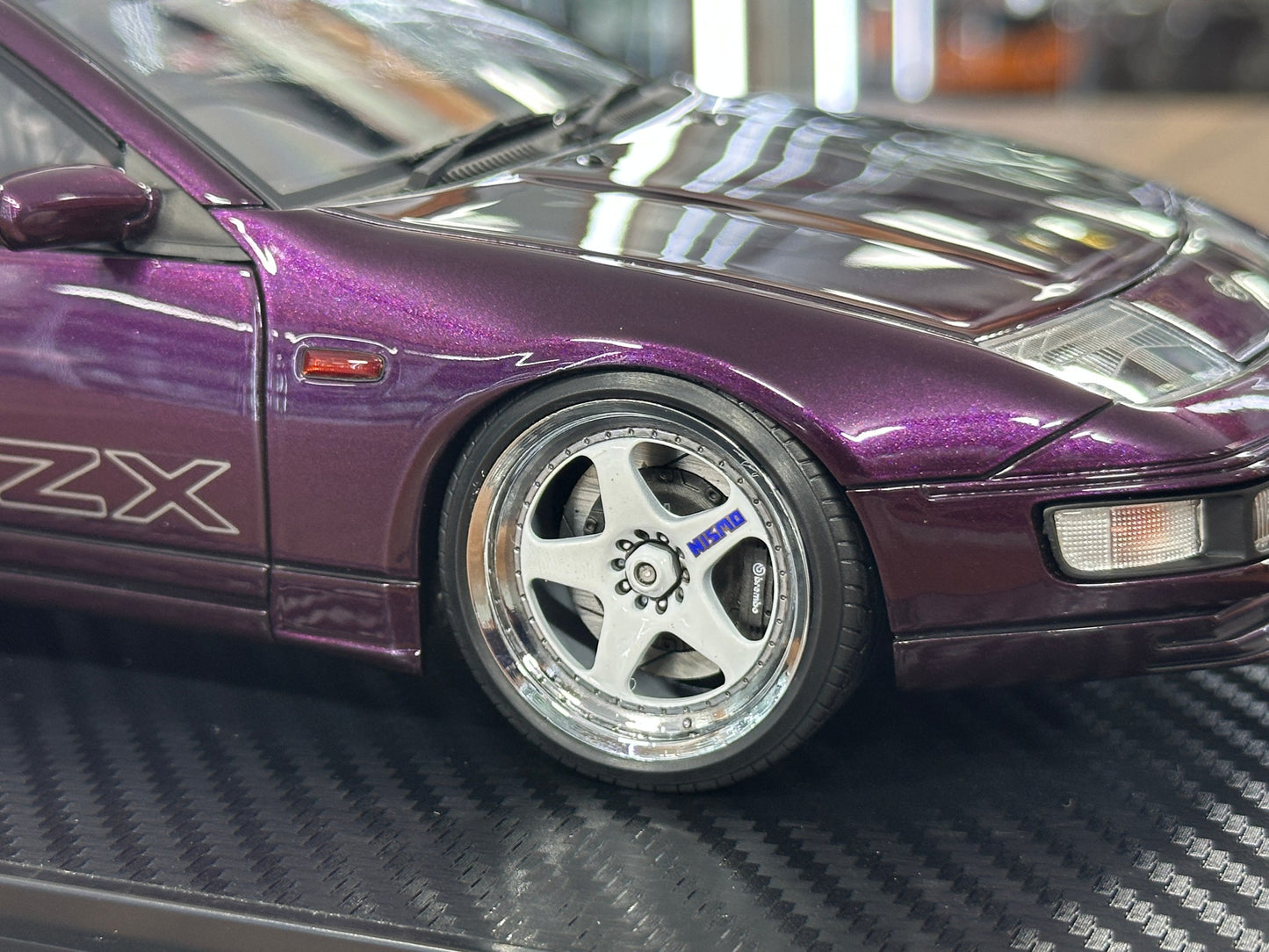 1/18 Resin Ignition Model Nissan Fairlady Z Z32 2+2 – Purple
