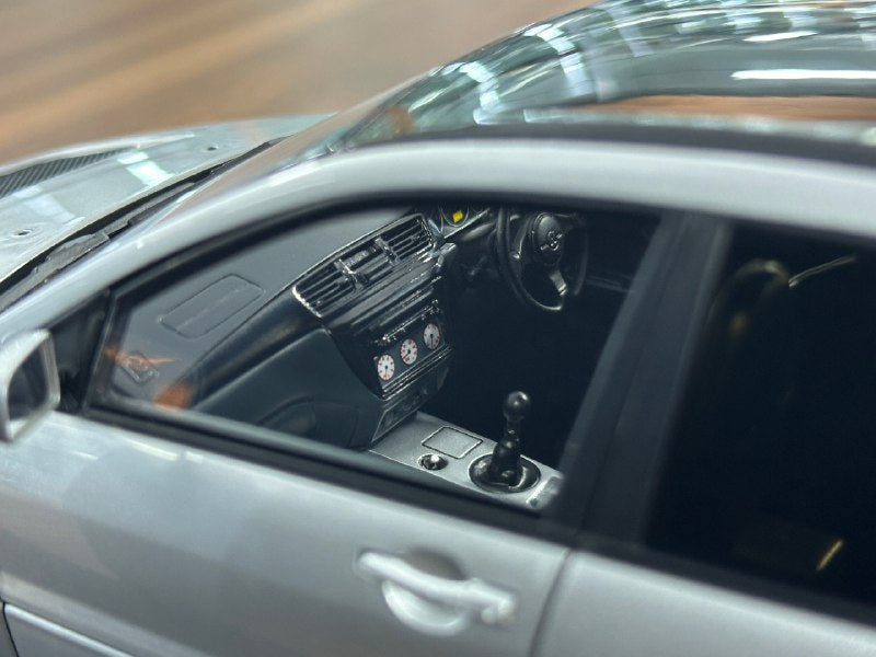 1/18 Resin Ignition Model Mitsubishi Lancer Evolution IX CT9A – Silver