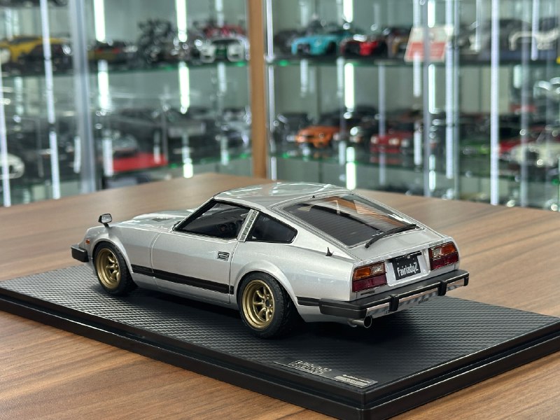 1/18 Resin Ignition Model Nissan Fairlady Z S130 – Silver