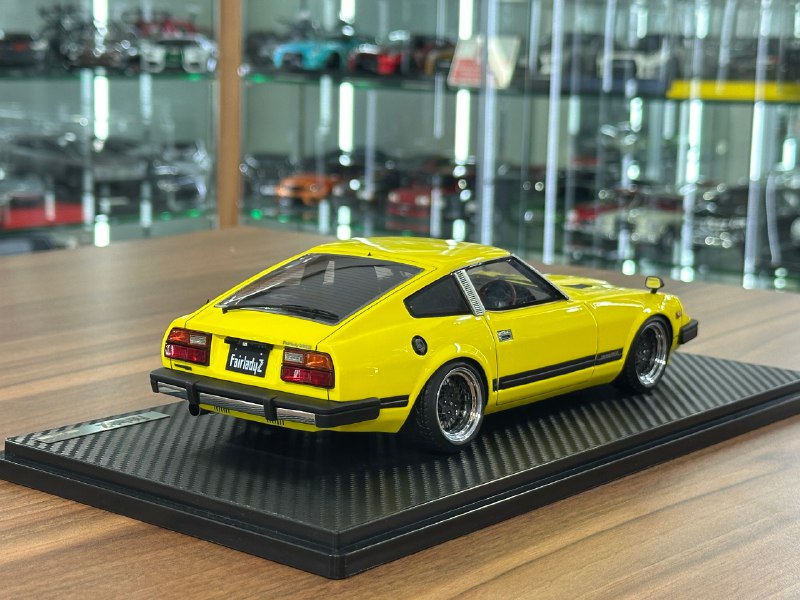 1/18 Resin Ignition Model Nissan Fairlady Z S130 – Yellow