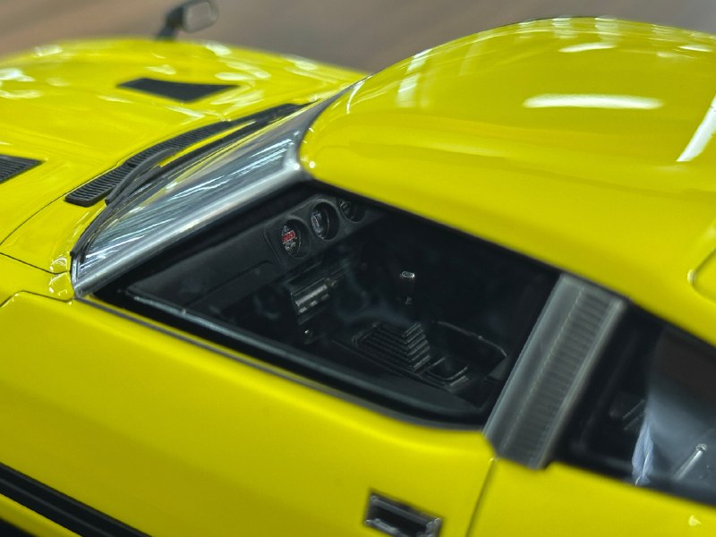 1/18 Resin Ignition Model Nissan Fairlady Z S130 – Yellow