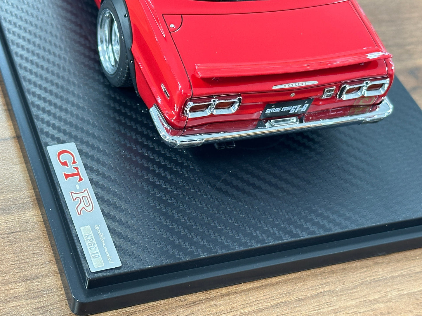 1/18 Resin Ignition Model Nissan Skyline 2000 GT-R KPGC10 – Red