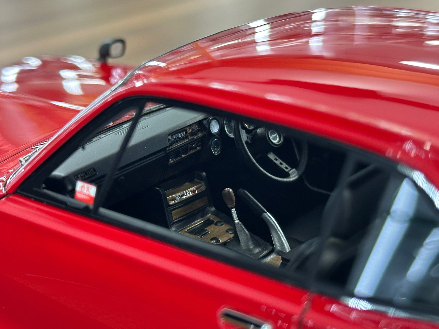 1/18 Resin Ignition Model Nissan Skyline 2000 GT-R KPGC10 – Red