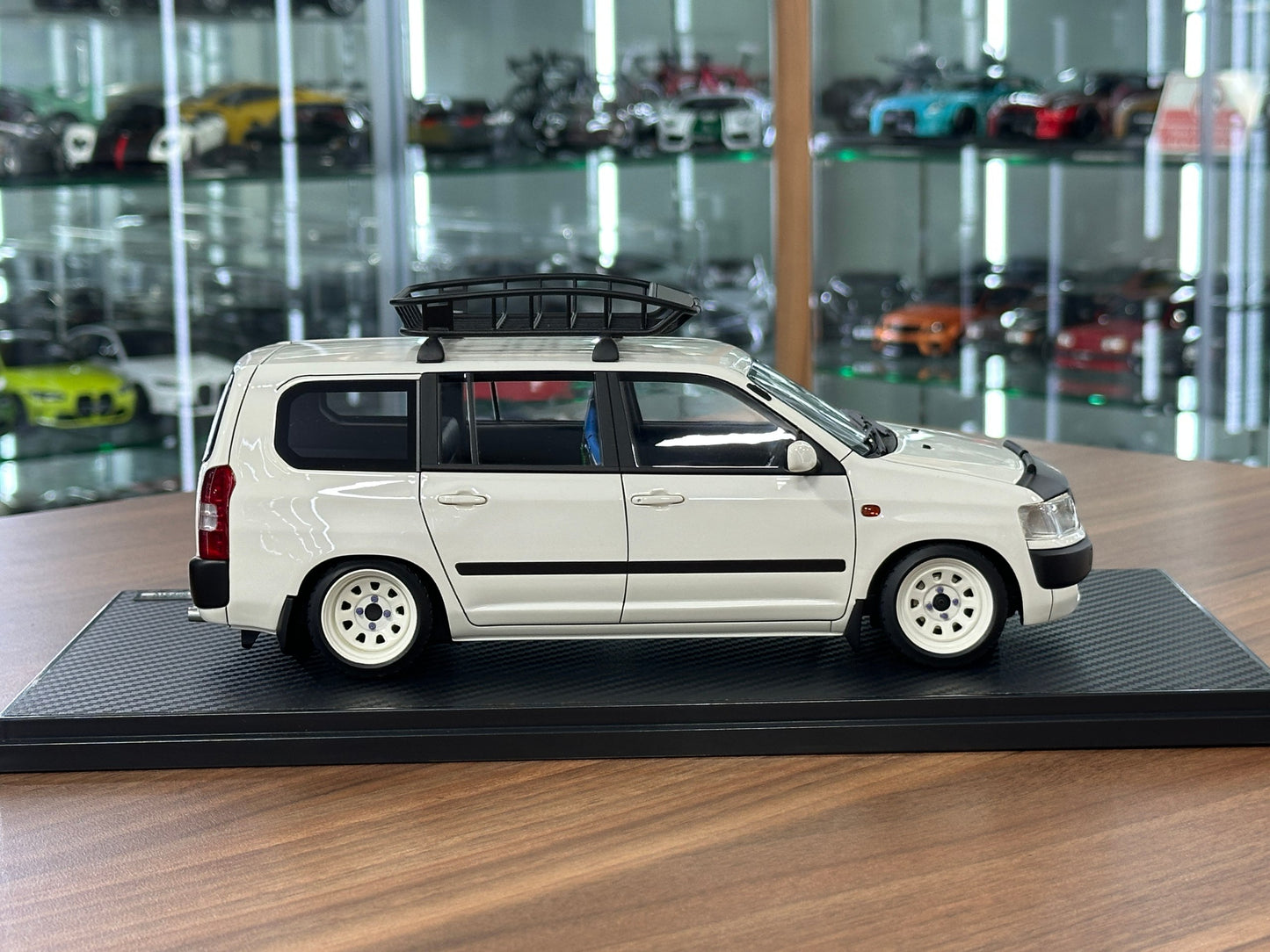 1/18 Resin Ignition Model Toyota Probox GL NCP51V – White