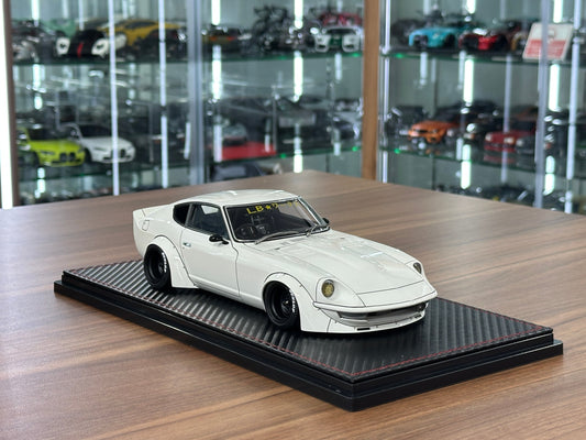 1/18 Resin Ignition Model Nissan LB-WORKS Fairlady Z S30 F31 – White