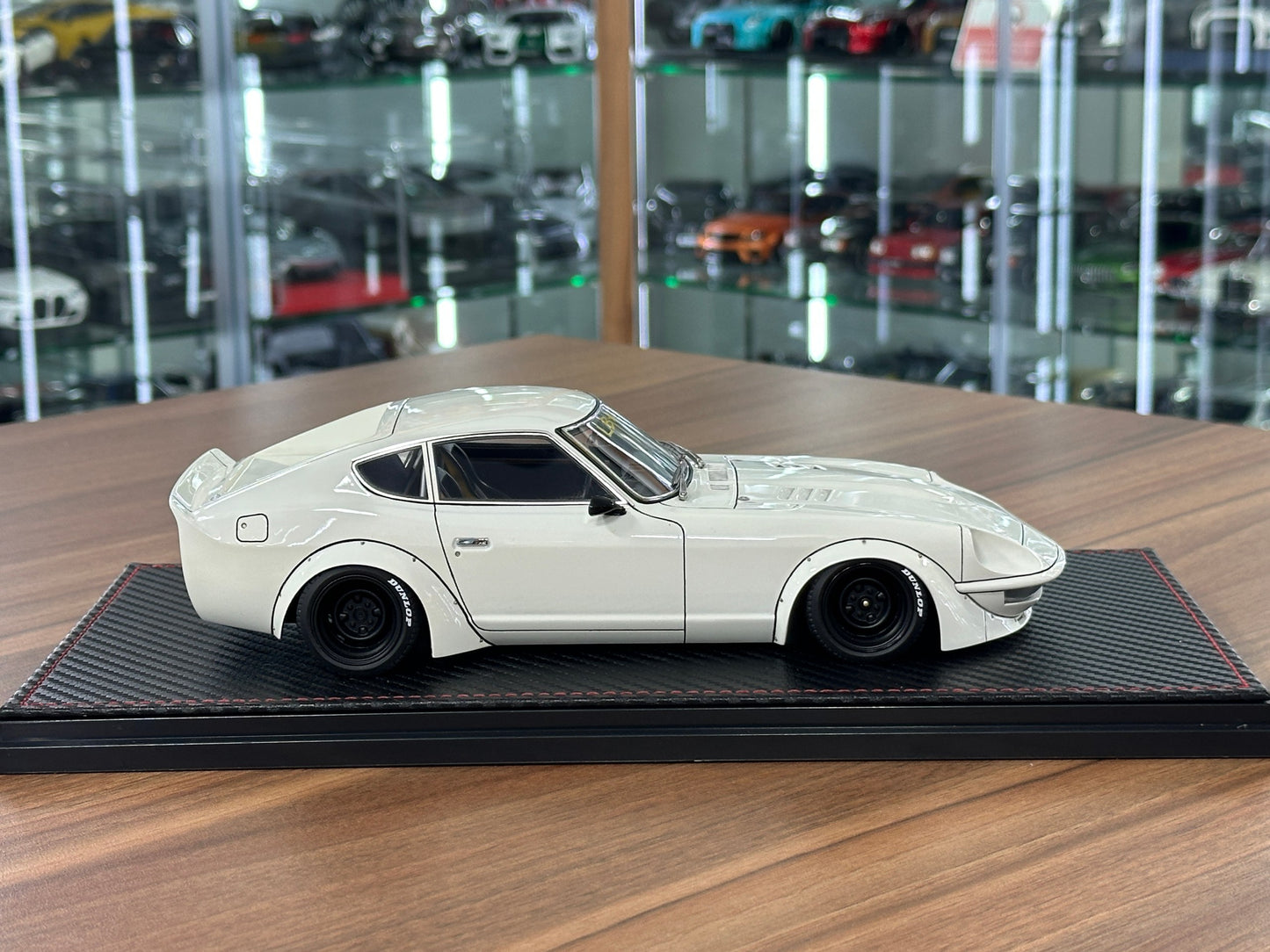 1/18 Resin Ignition Model Nissan LB-WORKS Fairlady Z S30 F31 – White