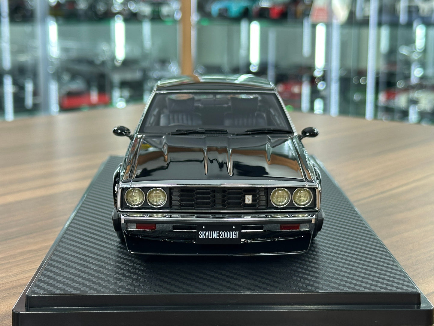 1/18 Resin Ignition Model Nissan Skyline 2000 GT-ES C210 – Purple