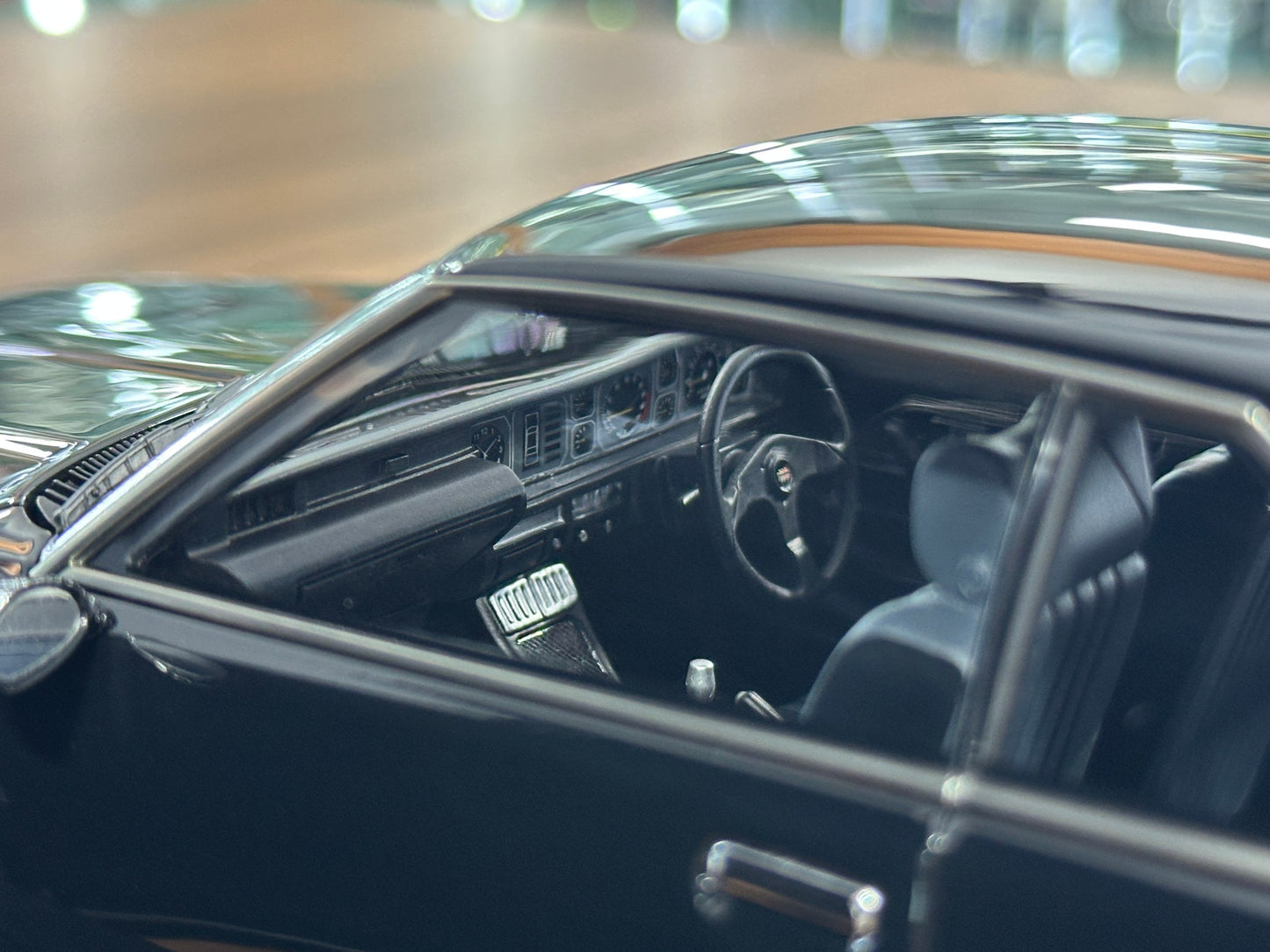 1/18 Resin Ignition Model Nissan Skyline 2000 GT-ES C210 – Purple