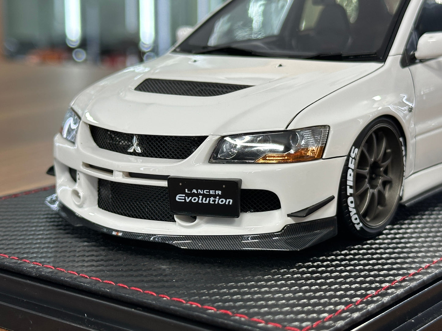 1/18 Resin Ignition Model Mitsubishi Lancer Evolution IX CT9A – White