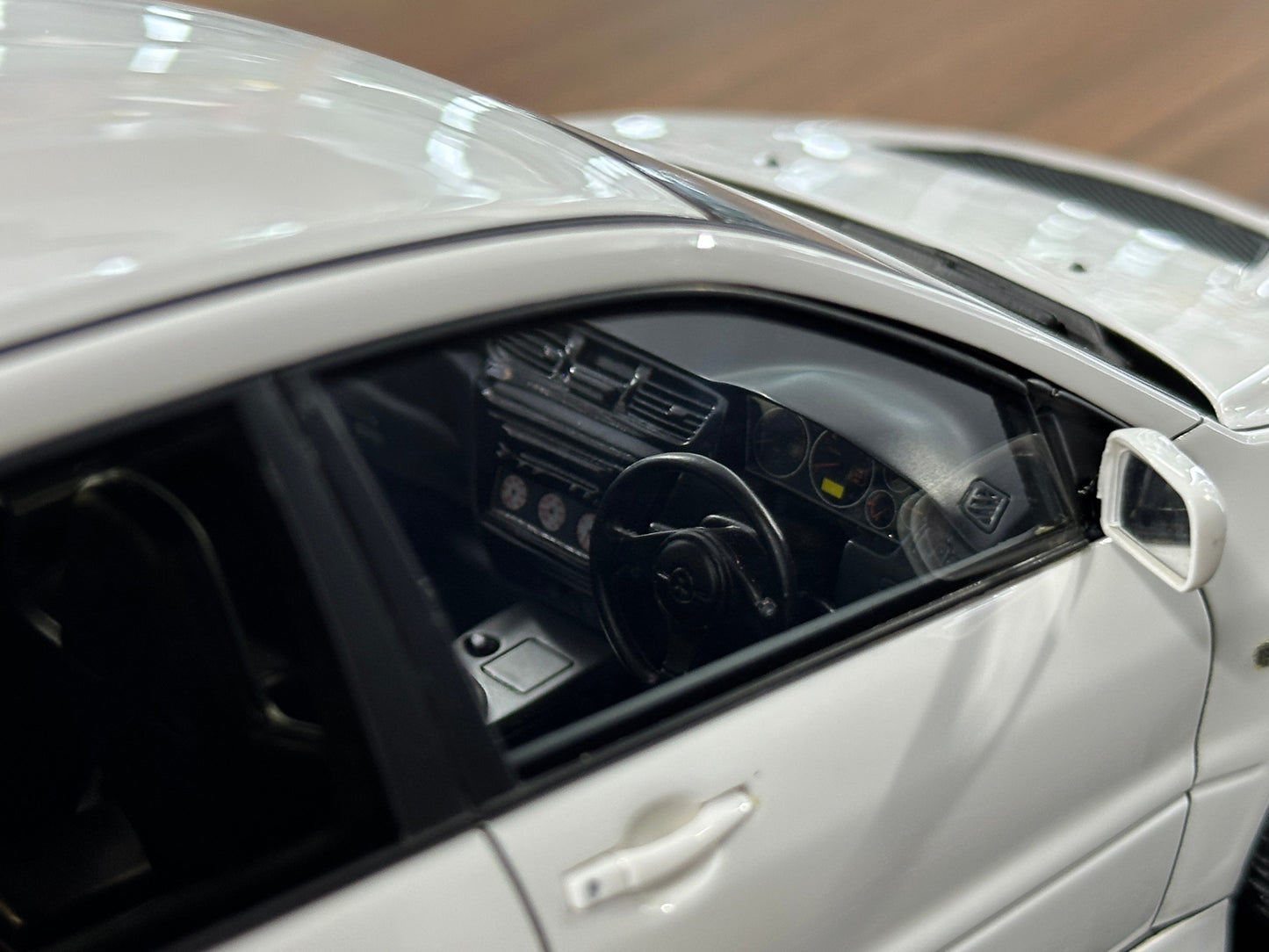 1/18 Resin Ignition Model Mitsubishi Lancer Evolution IX CT9A – White