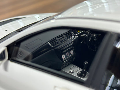 1/18 Resin Ignition Model Mitsubishi Lancer Evolution IX CT9A – White