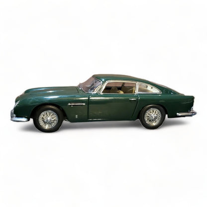 1/18 Diecast Aston Martin DB5 Green AUTOart Scale Model Car