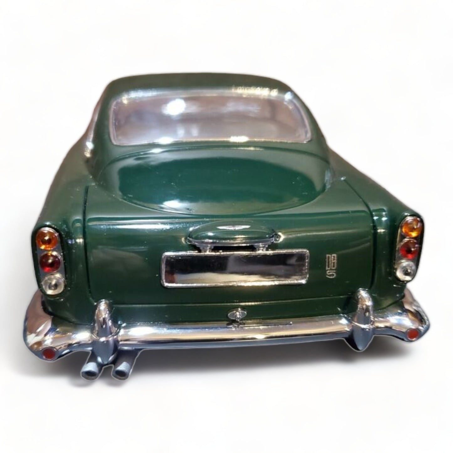 1/18 Diecast Aston Martin DB5 Green AUTOart Scale Model Car