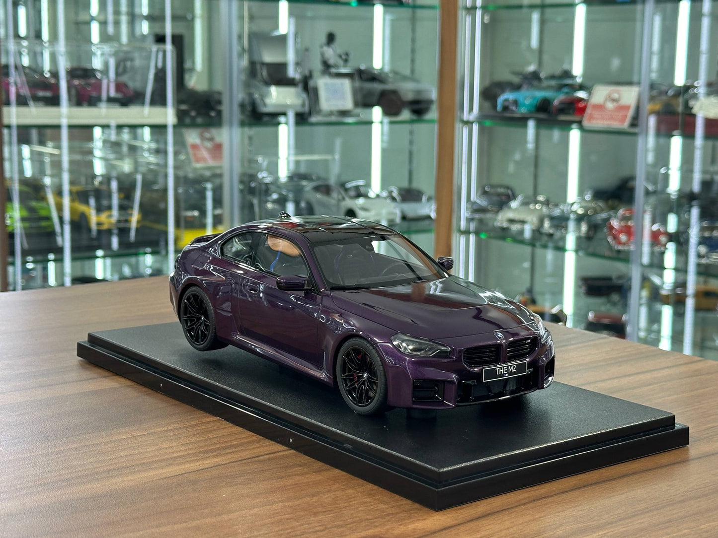 BMW M2 Coupe (G87) 2024 – 1:18 GT Spirit Resin Model Purple Non-Opening Dubai GCC Collectors