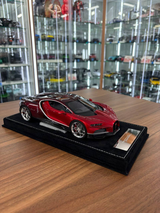 Bugatti Tourbillon – Red & Carbon Fibre Crimson – 1:18 Resin Model – HH Models Limited 30 pcs