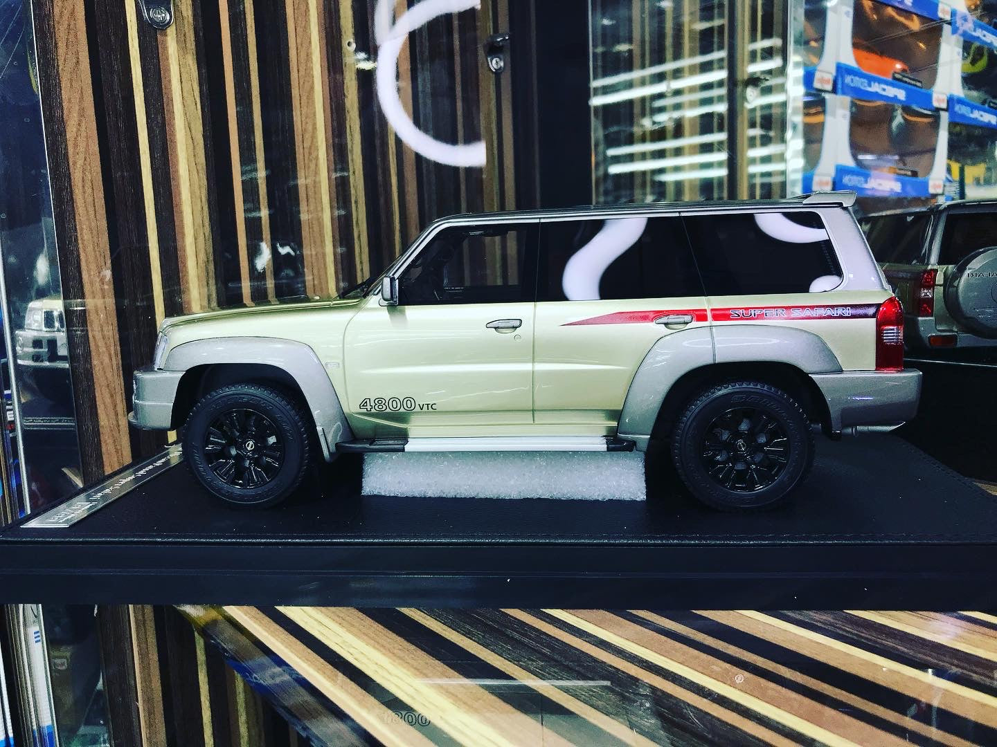 Diecast Cars in Dubai