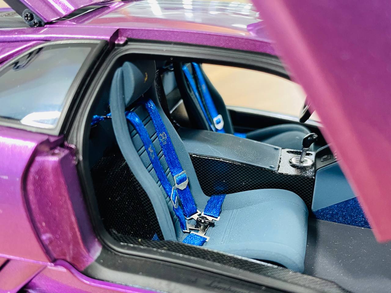 1/18 Diecast AUTOart Lamborghini Diablo SE30 in Purple