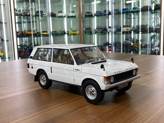 1/18 Diecast Land Rover Range Rover 1970 white Almost Real Scale Model Car