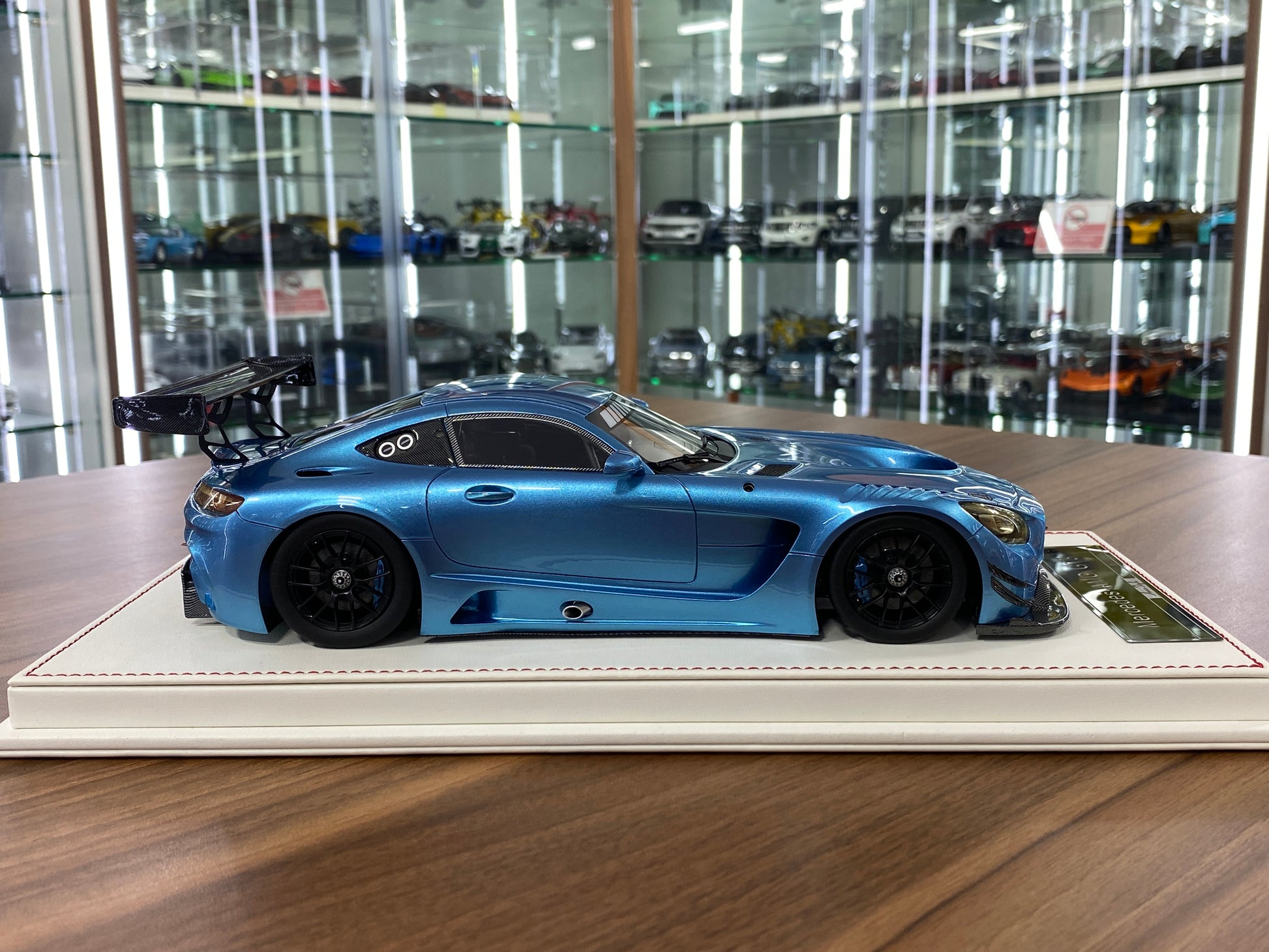 1/18 Resin Models Mercedes-Benz AMG GT3 AvanStyle Limited 50 Royal Blue