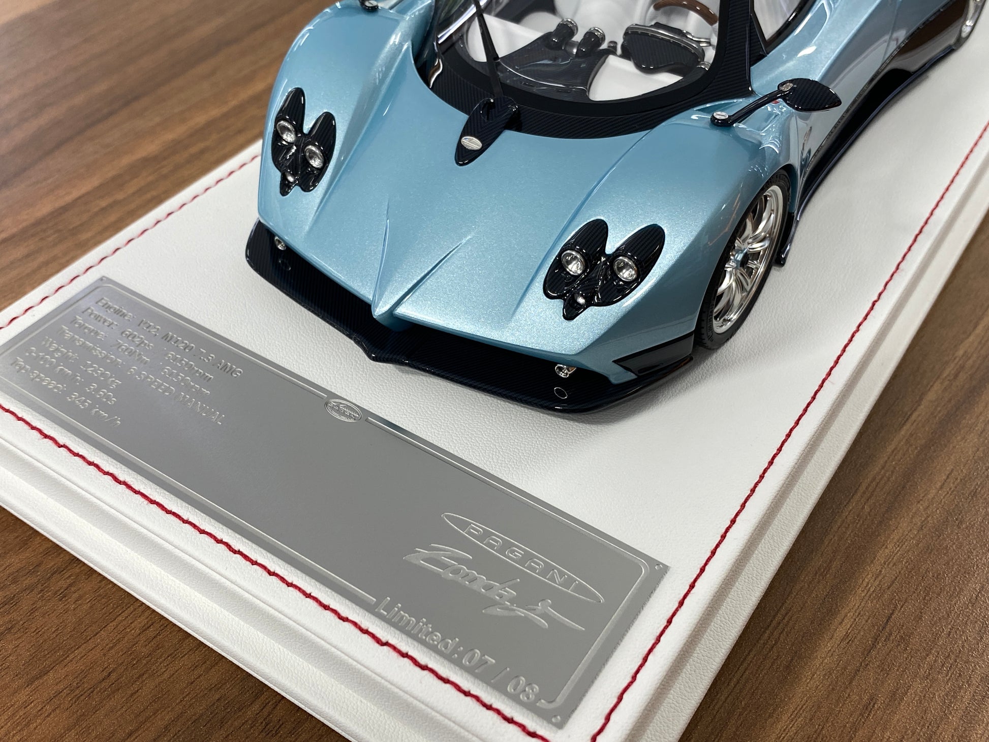 1/18 Resin Davis & Giovanni Model Pagani Zonda F Azzurro Thetys Limited to 8 pcs.
