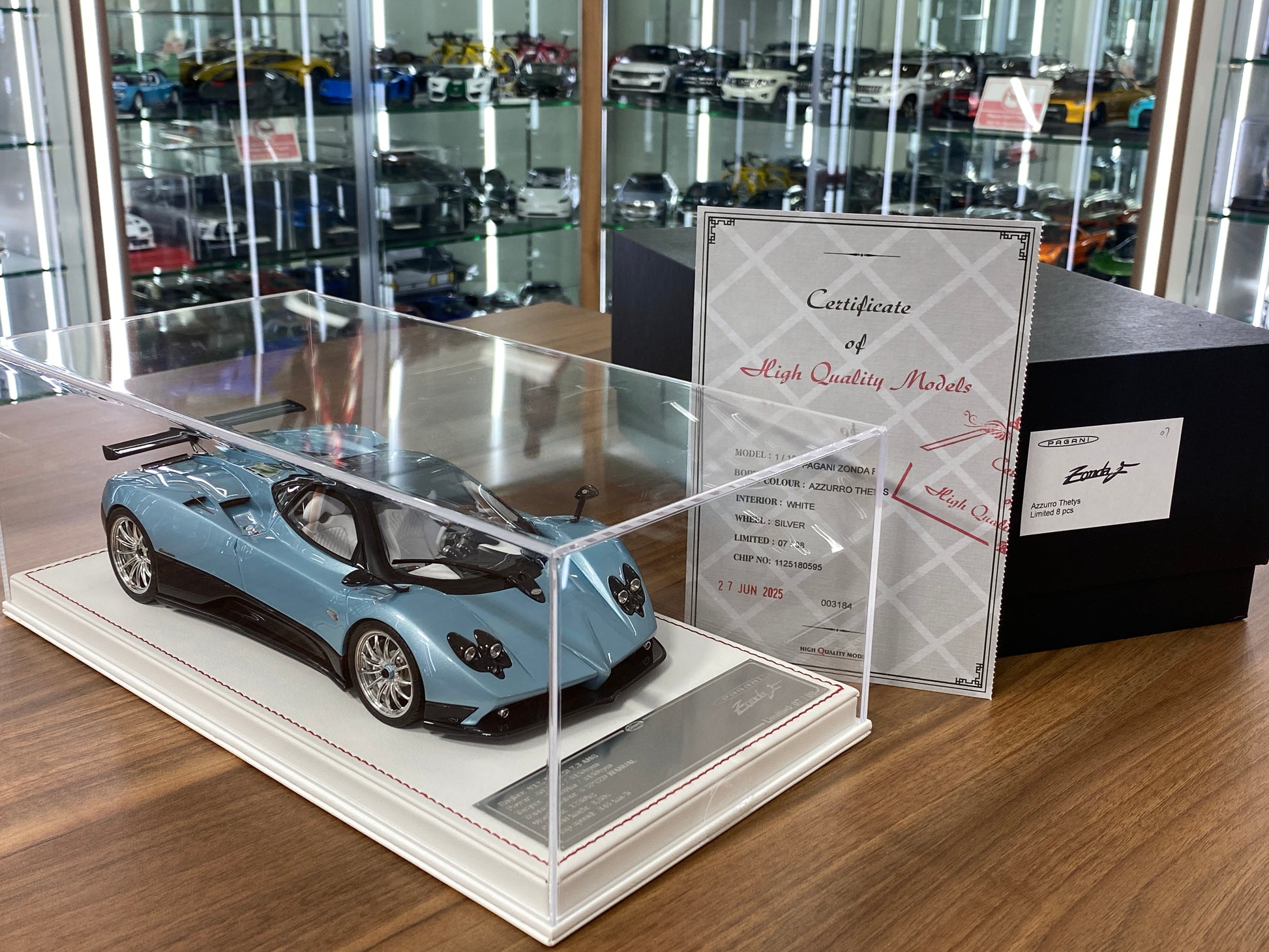 1/18 Resin Davis & Giovanni Model Pagani Zonda F Azzurro Thetys Limited to 8 pcs.