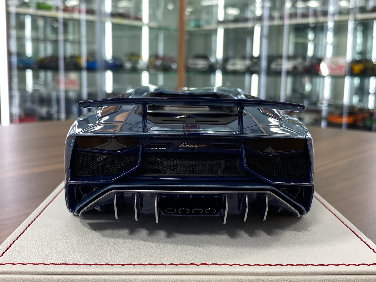 1/18 Resin Davis & Giovanni Lamborghini AVENTADOR LP 720-4 SV LB Performance with Azul Plateado, blue stripe, blue carbon Limited Edition - 10 pcs
