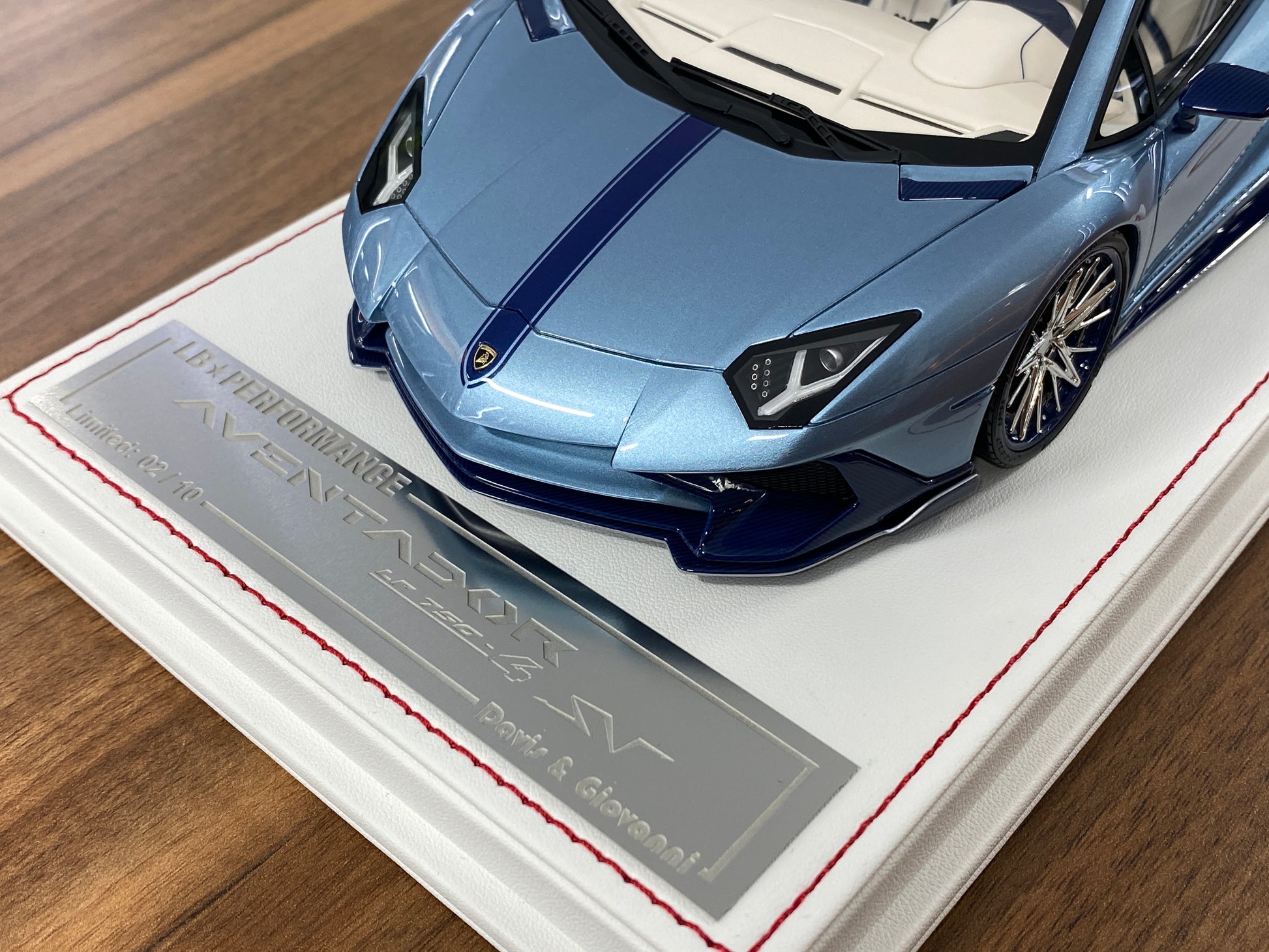 1/18 Resin Davis & Giovanni Lamborghini AVENTADOR LP 720-4 SV LB Performance with Azul Plateado, blue stripe, blue carbon Limited Edition - 10 pcs