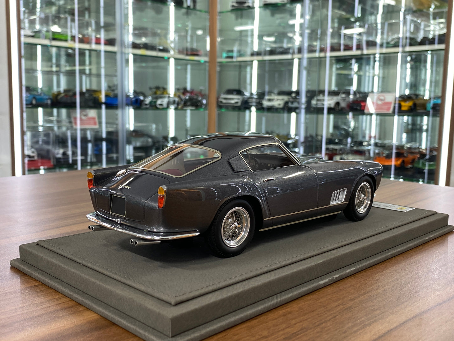 1/18 Ferrari 250 TDF FARO DIRITTO 1958 – Grey (Grigio Ferro) | BBR Models Resin | Limited to 18 Pieces