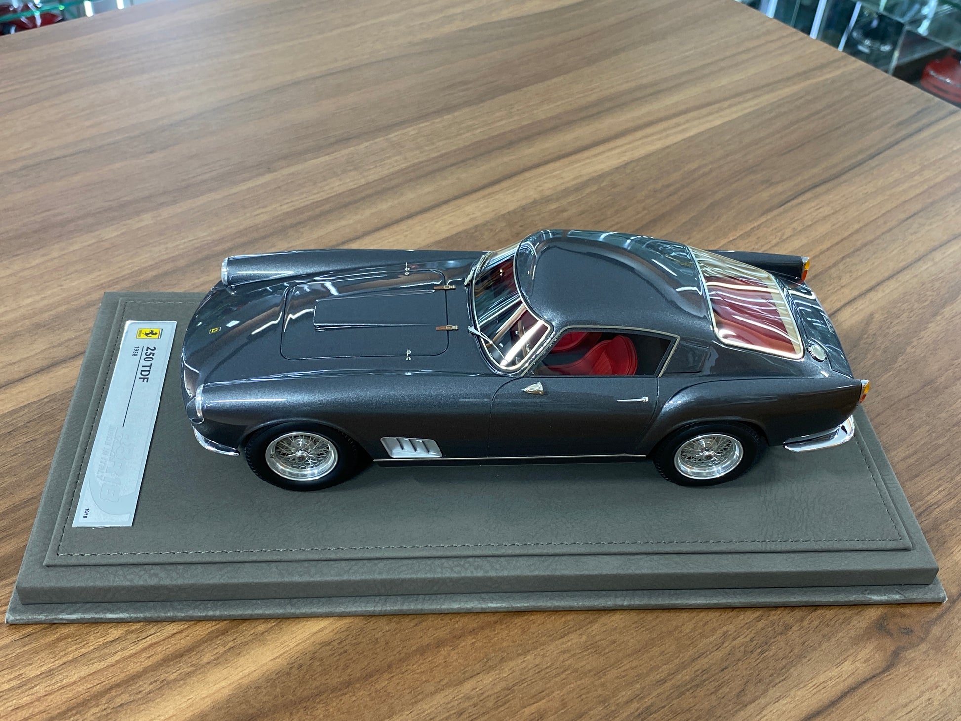 1/18 Ferrari 250 TDF FARO DIRITTO 1958 – Grey (Grigio Ferro) | BBR Models Resin | Limited to 18 Pieces