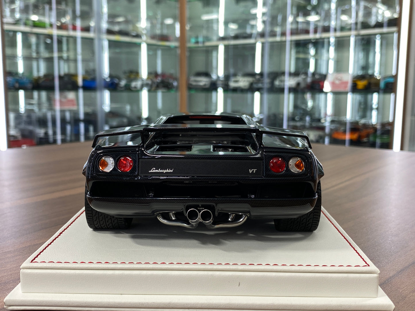 1/18 Lamborghini Diablo 6.0 "Sunset Dream" | Davis & Giovanni | Resin | Carbon Fiber | 1 of 1