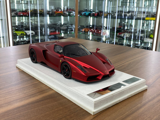 Exclusive Ferrari Enzo 1/18 Gavin Models|Limited Edition in Glossy Red