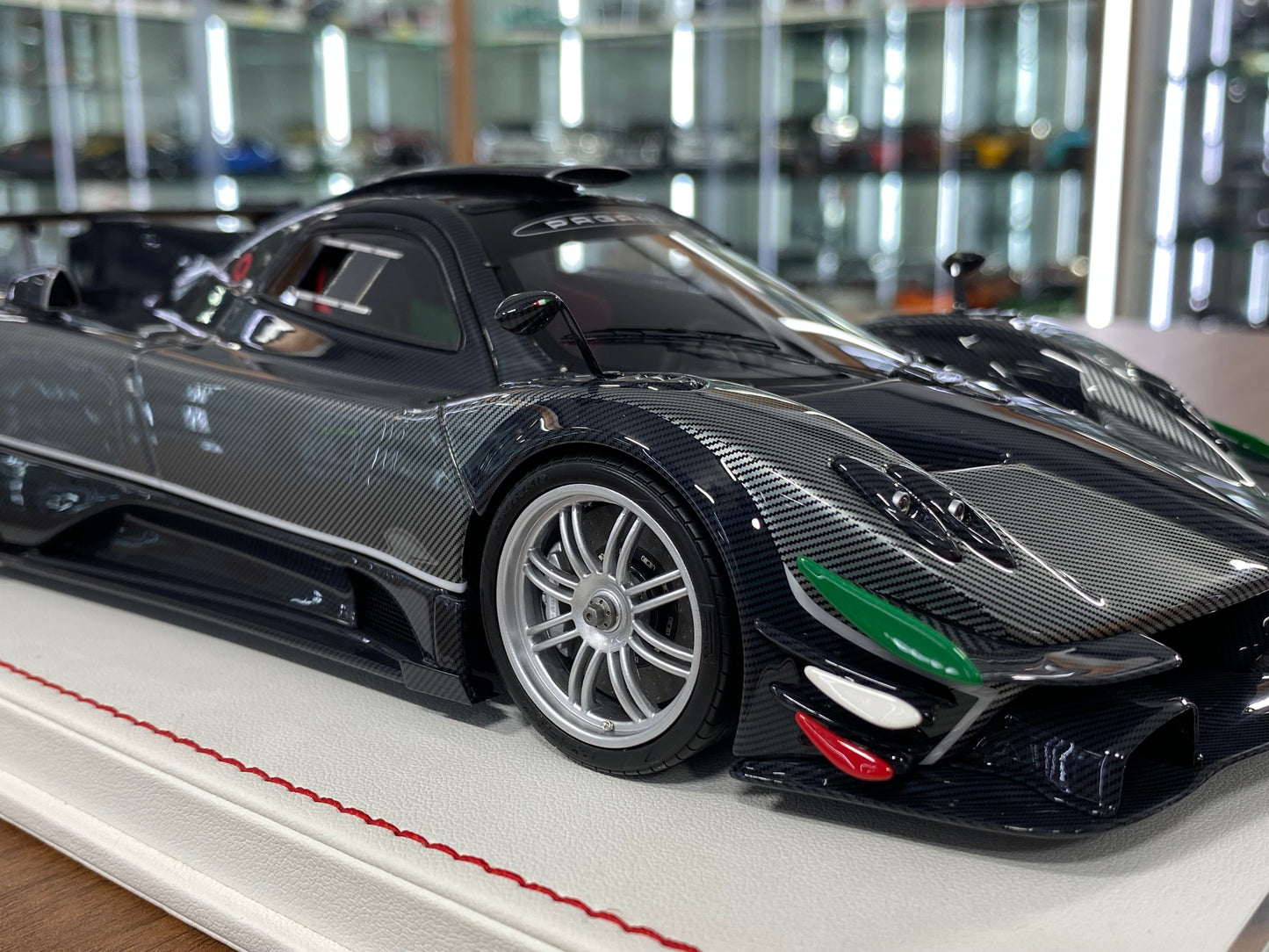 1/18 Resin Dino Model Pagani Zonda Revolucian Carbon Fiber/ Grey Limited to 30 pcs.
