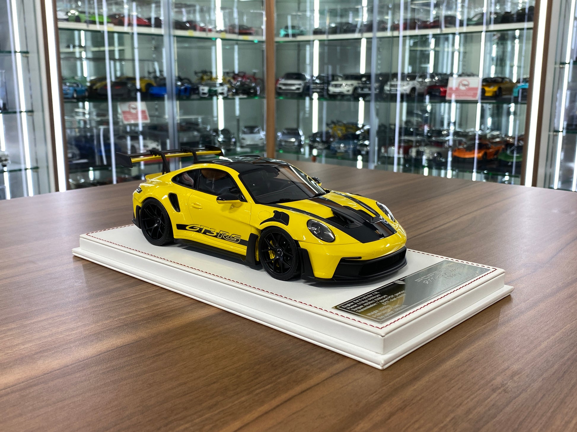 1/18 HH Model Pagani Zonda Cinque Black Carbon  Resin | Limited 30 pcs