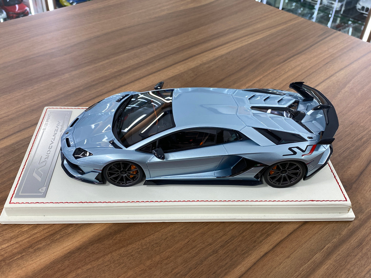 1/18 Resin Davis & Giovanni Lamborghini Aventador SVJ Light Metallic Silver Limited 10 Pcs