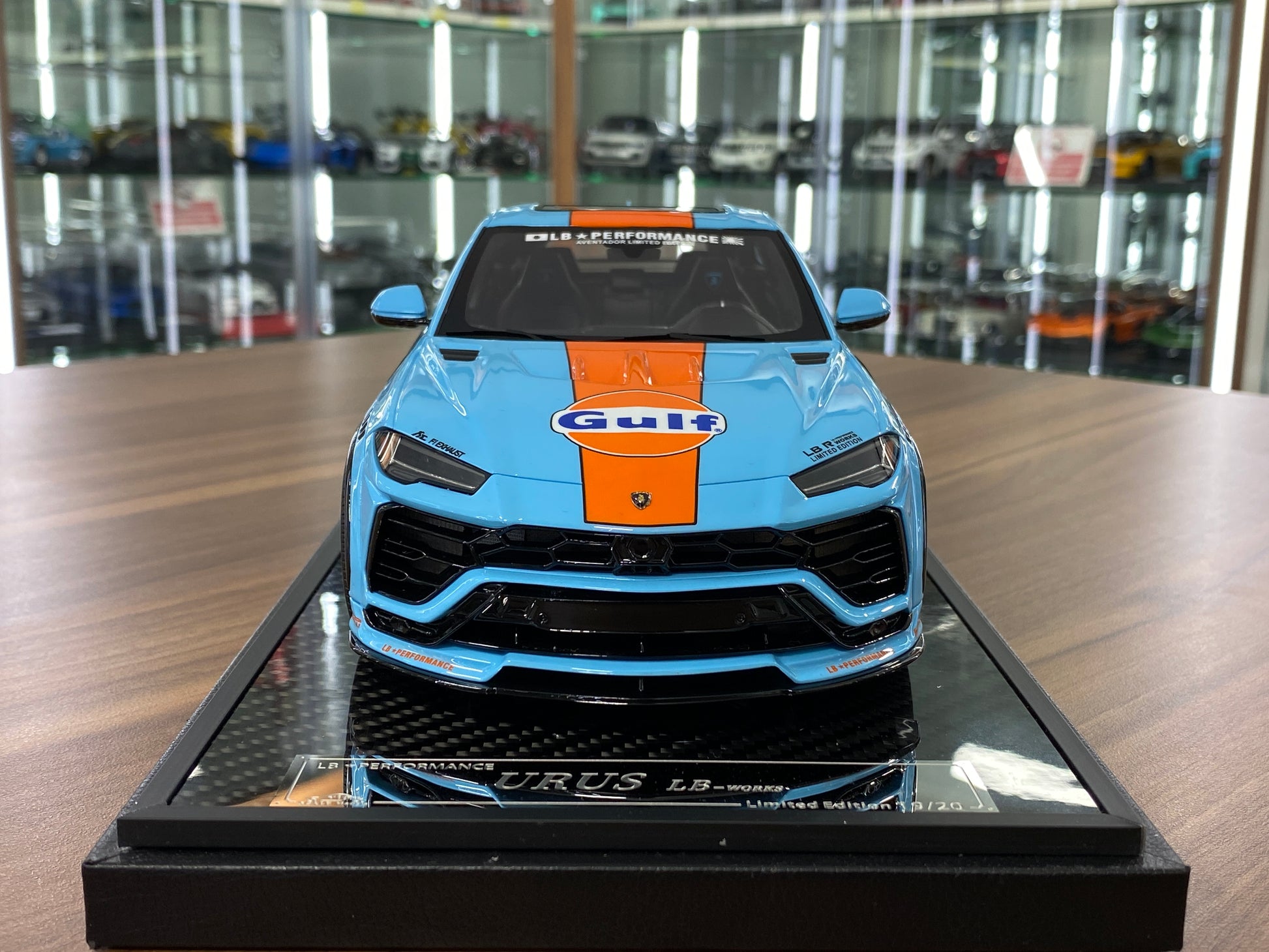 1/18 Resin VIP Models Lamborghini URUS LB WORKS | Gulf Edition Limited 20Pcs