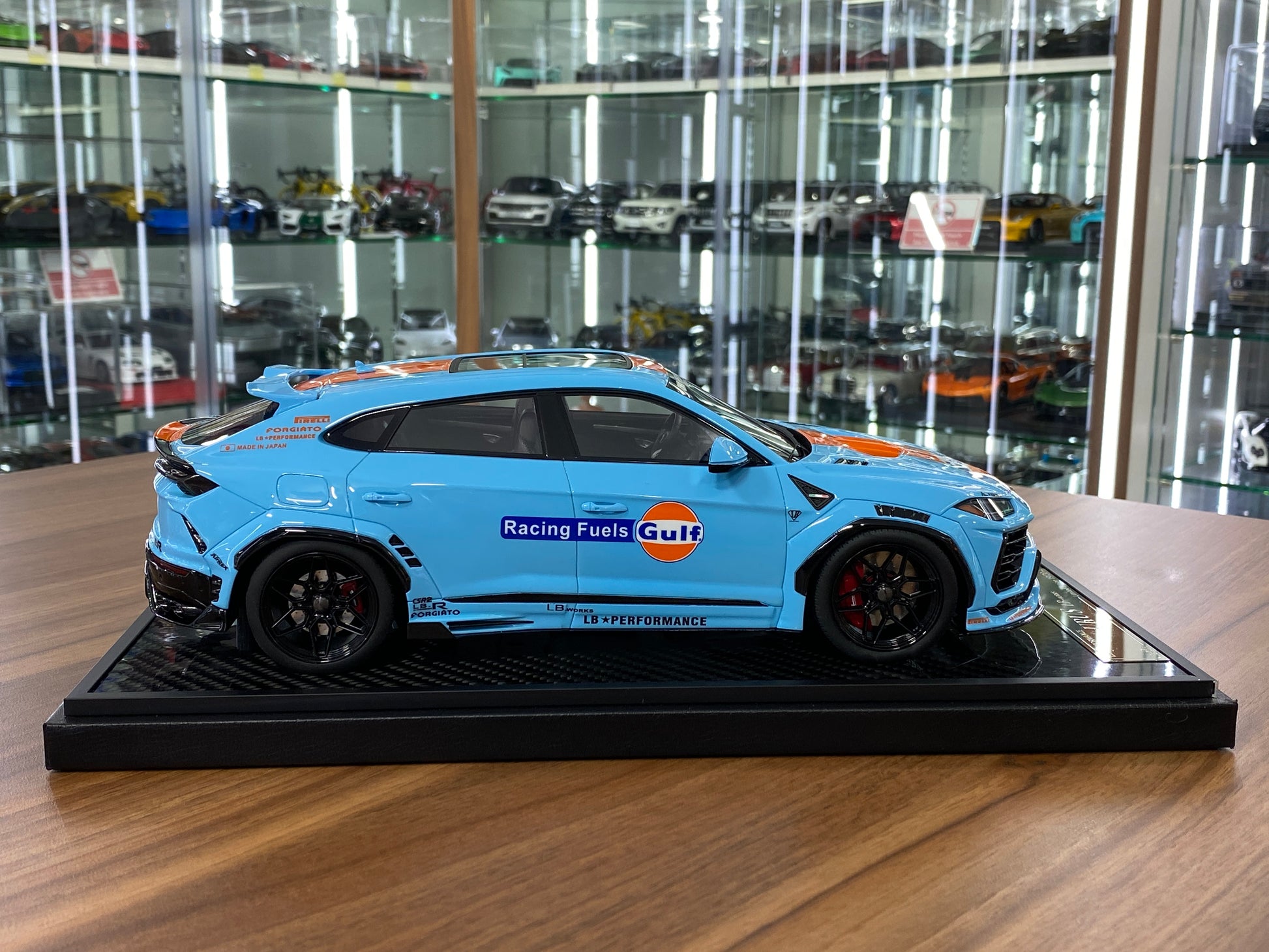 1/18 Resin VIP Models Lamborghini URUS LB WORKS | Gulf Edition Limited 20Pcs