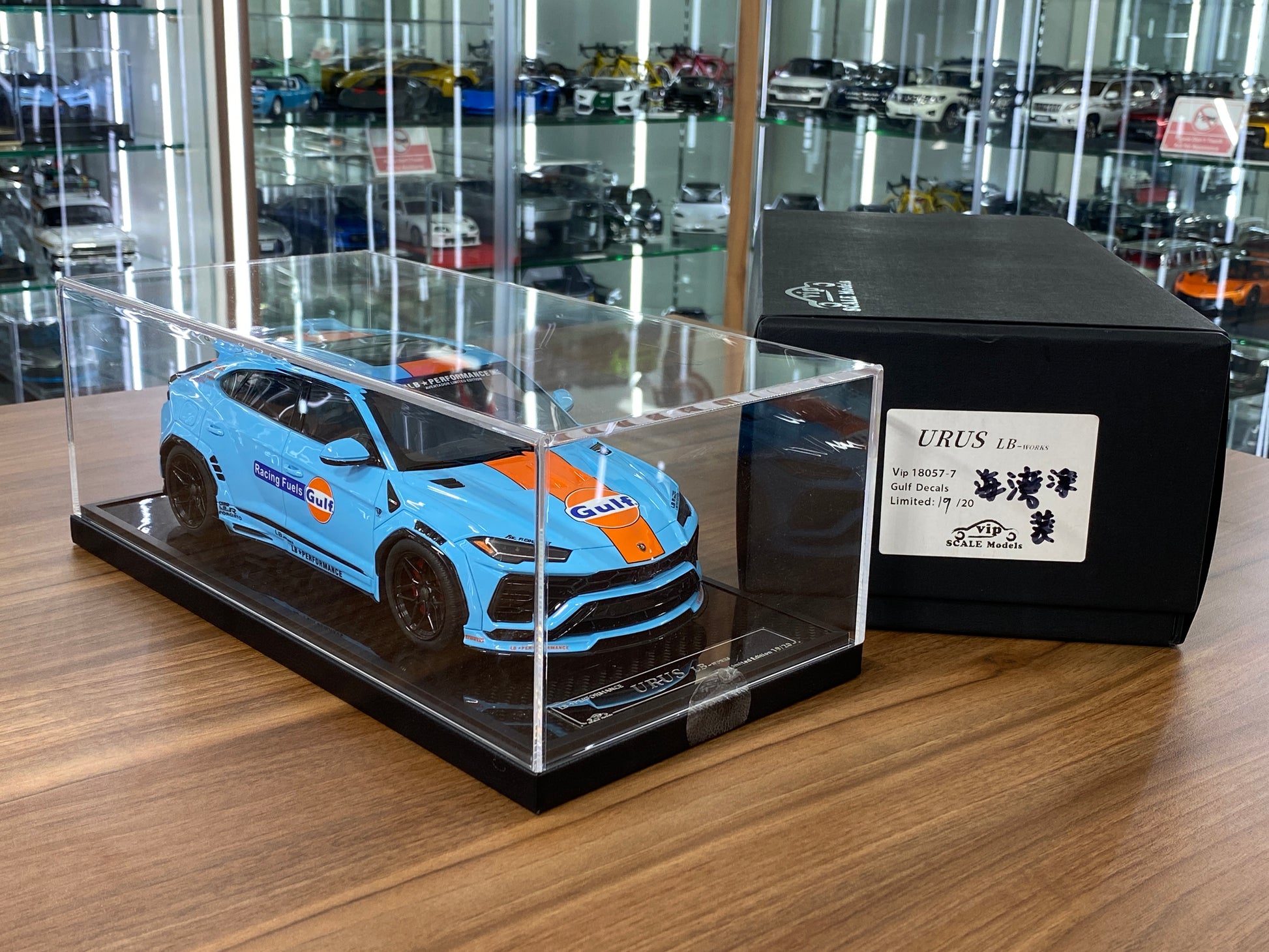 1/18 Resin VIP Models Lamborghini URUS LB WORKS | Gulf Edition Limited 20Pcs