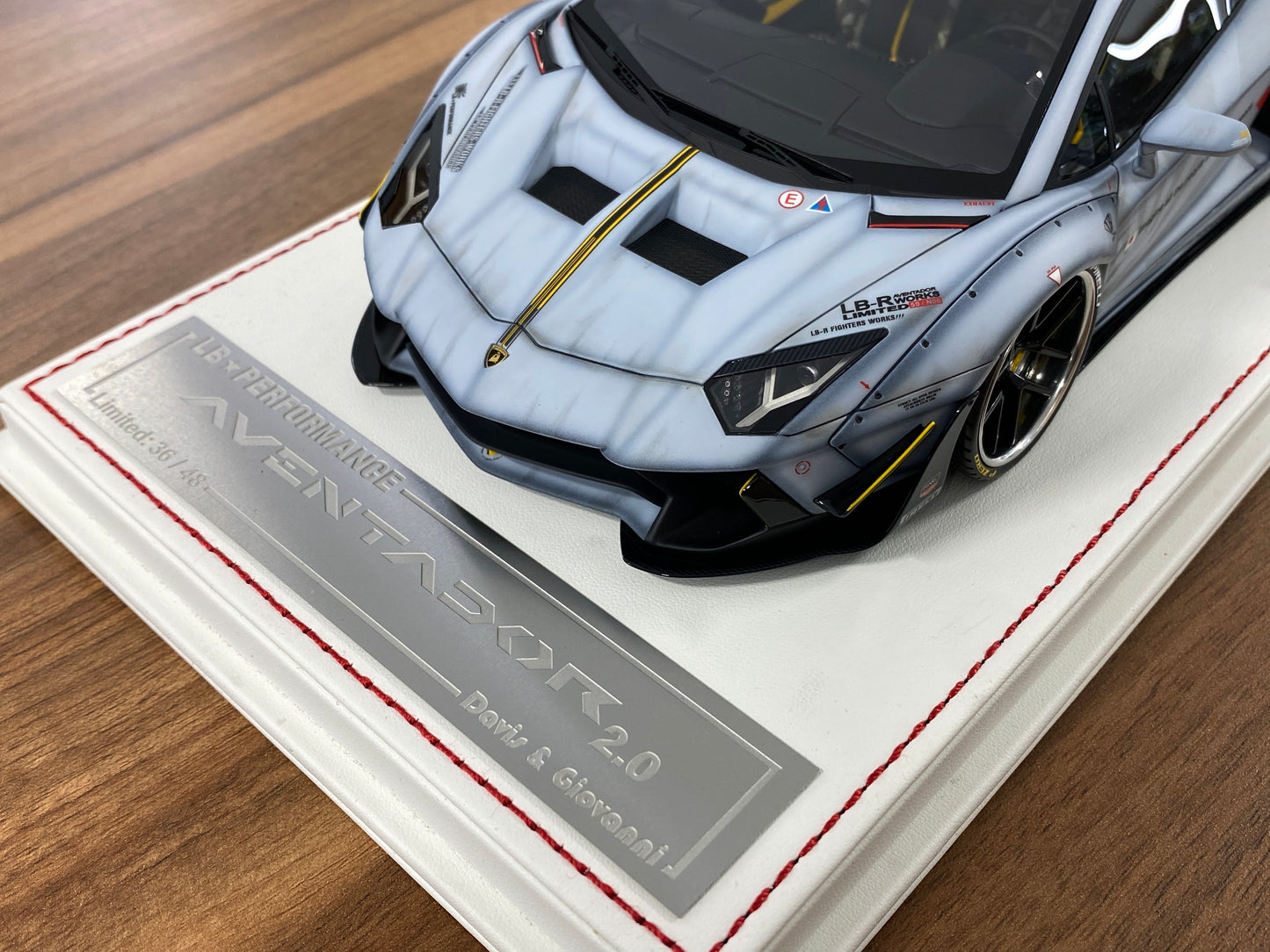 1/18 Davis & Giovanni Lamborghini Aventador 2.0 LB Performance Resin - Matt grey , Zero Fighter