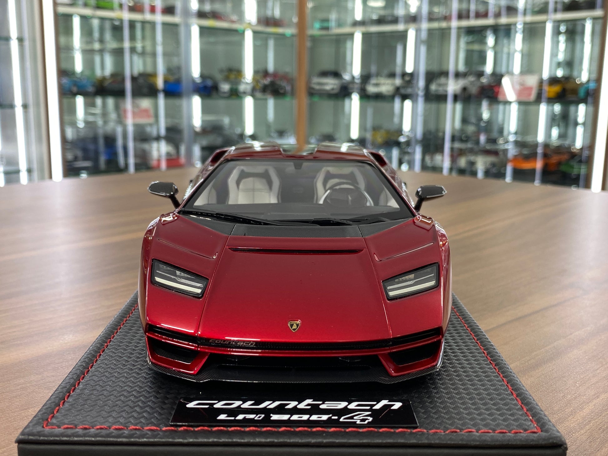1/18 Resin MR Collection Lamborghini Countach LPi 800-4 Rosso Efesto- Limited 49 pcs