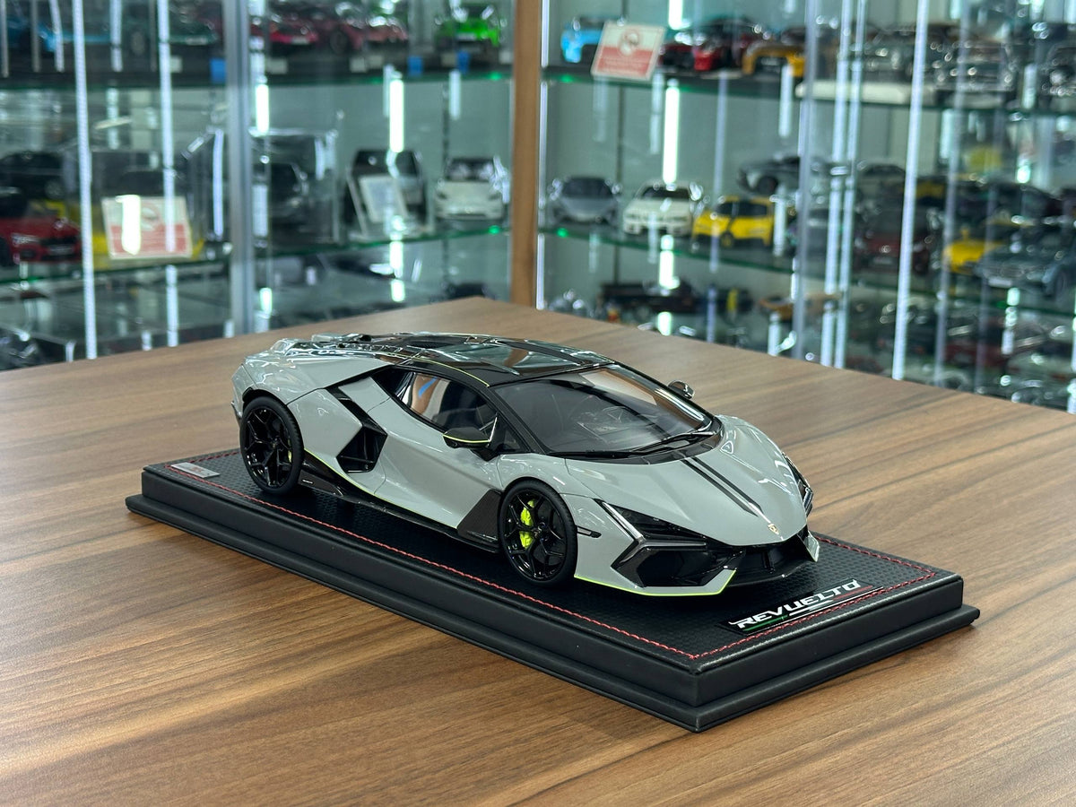 MR Collection Lamborghini Revuelto Grigio Hati with Scandal Livery 1/18 Resin Model Limited Edition 99 Pieces