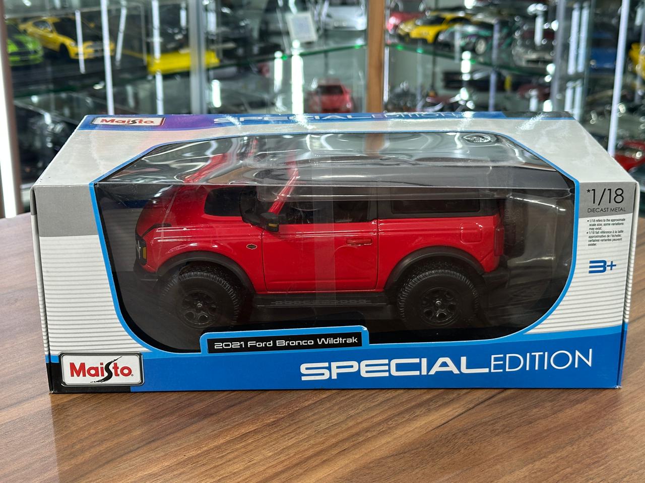 1/18 Diecast Maisto Ford BRONCO WILDTRAK 2021 Red