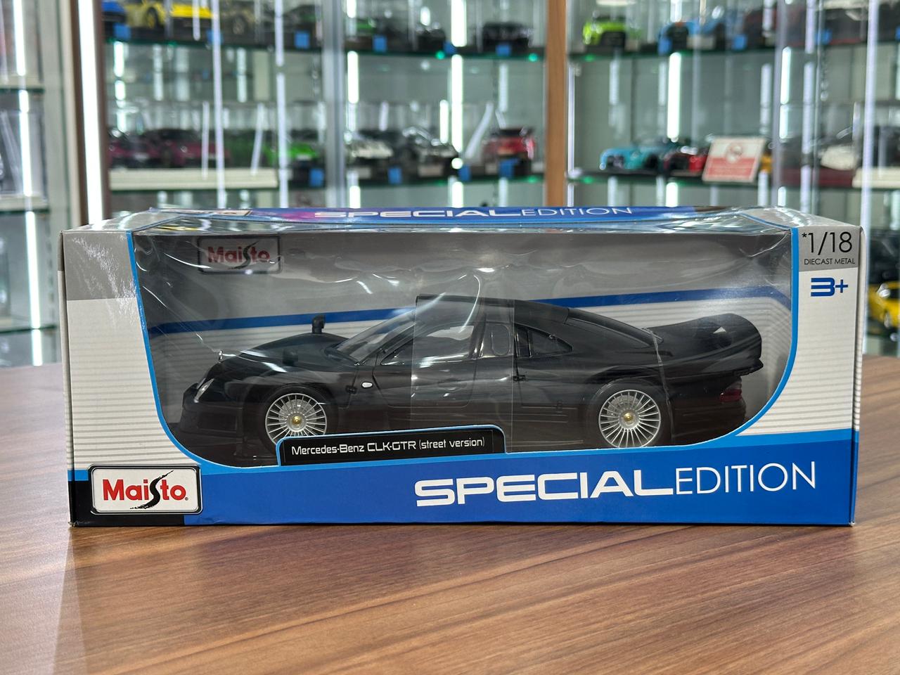1/18 Diecast Maisto Mercedes Benz CLK GTR ( Street Version) in Matt Black